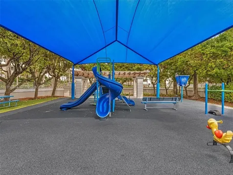 21200 Point Place Aventura FL 33180