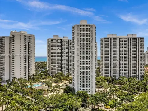 21200 Point Place Aventura FL 33180