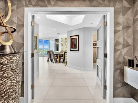 21200 Point Place Aventura FL 33180