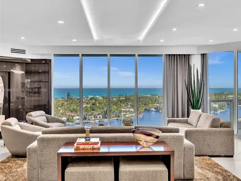 21200 Point Place Aventura FL 33180