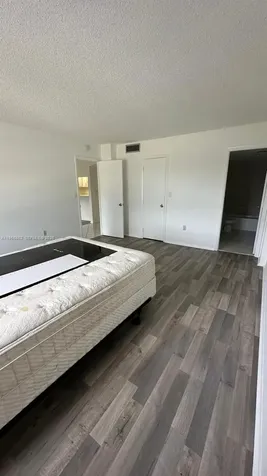4174 Inverrary Drive Lauderhill FL 33319