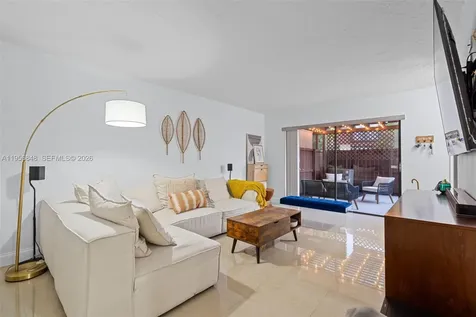 6554 SW 114th Place Miami FL 33173