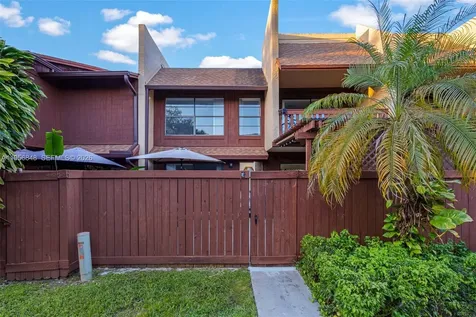 6554 SW 114th Place Miami FL 33173