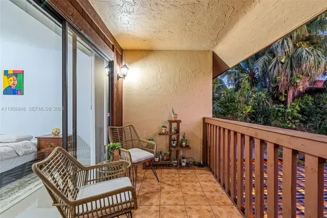 6554 SW 114th Place Miami FL 33173