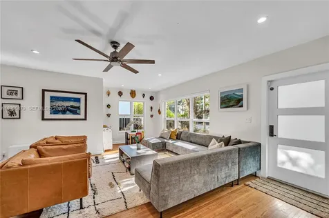 3535 W Glencoe Street Miami FL 33133