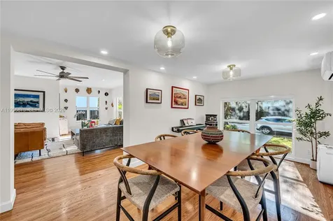 3535 W Glencoe Street Miami FL 33133