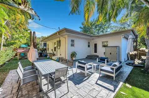 3535 W Glencoe Street Miami FL 33133