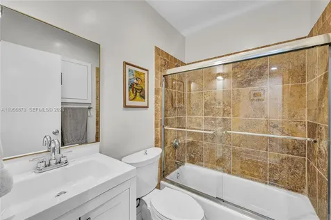3535 W Glencoe Street Miami FL 33133