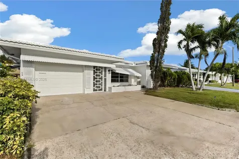 5706 NW 81st Avenue Tamarac FL 33321