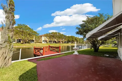5706 NW 81st Avenue Tamarac FL 33321