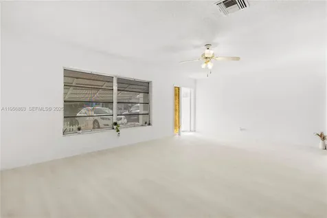 5706 NW 81st Avenue Tamarac FL 33321