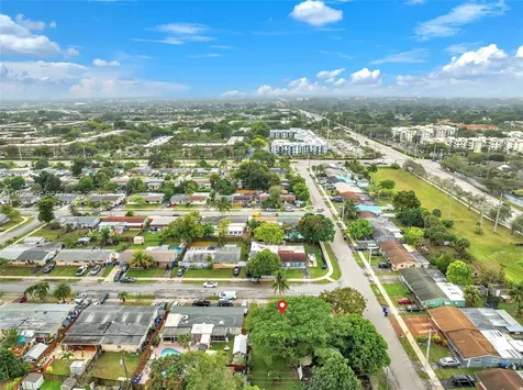 7021 SW 19th Place North Lauderdale FL 33068