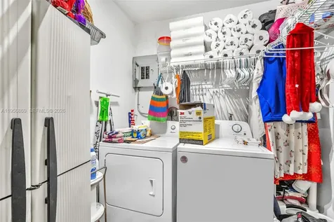 7021 SW 19th Place North Lauderdale FL 33068
