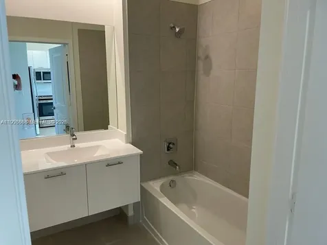 6453 NW 102nd Path Doral FL 33178