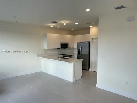 6453 NW 102nd Path Doral FL 33178