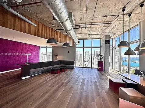 151 SE 1st Street Miami FL 33131