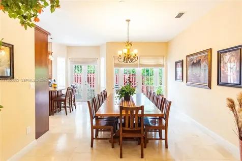 10564 NW 57th Street Doral FL 33178