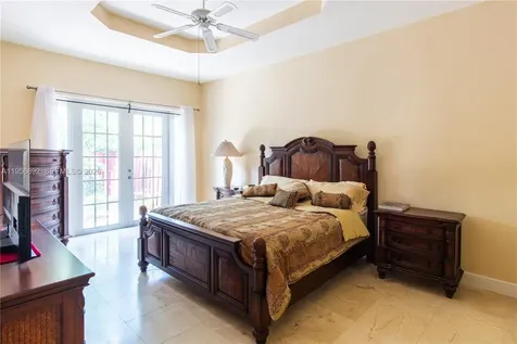 10564 NW 57th Street Doral FL 33178