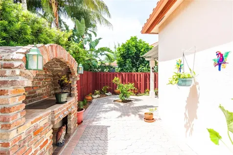 10564 NW 57th Street Doral FL 33178
