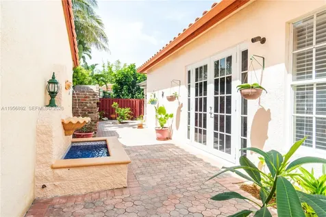 10564 NW 57th Street Doral FL 33178