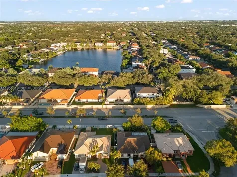 16640 NW 86th Court Miami Lakes FL 33016
