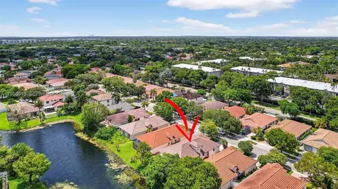 7306 NW 1st Manor Plantation FL 33317