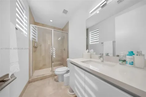 7541 NW 97th Court Doral FL 33178