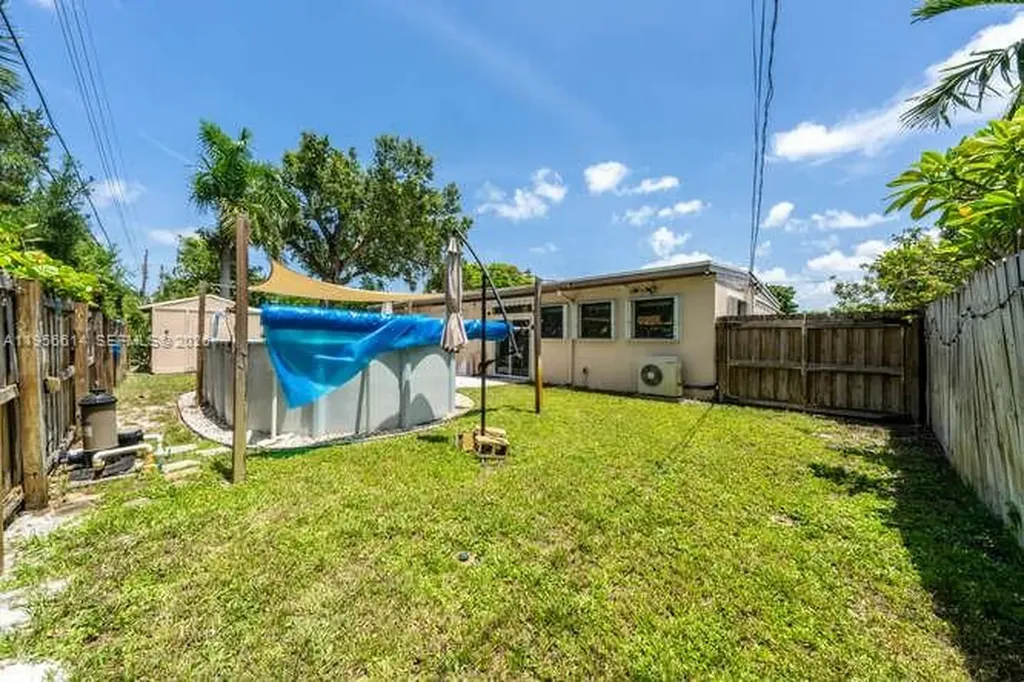 3309 SW 16th Street Fort Lauderdale FL 33312