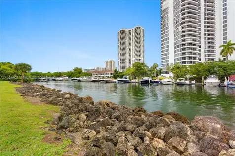 3440 NE 192nd Street Aventura FL 33180
