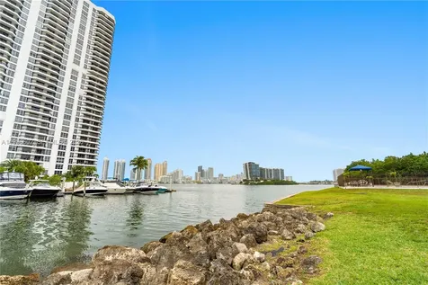 3440 NE 192nd Street Aventura FL 33180