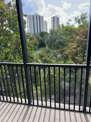Aventura FL 33180