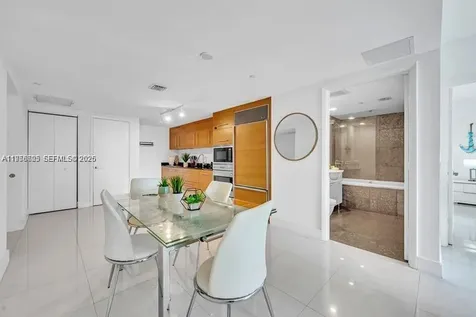 485 Brickell Avenue Miami FL 33131