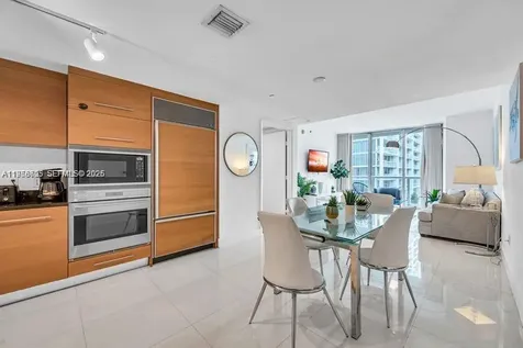 485 Brickell Avenue Miami FL 33131