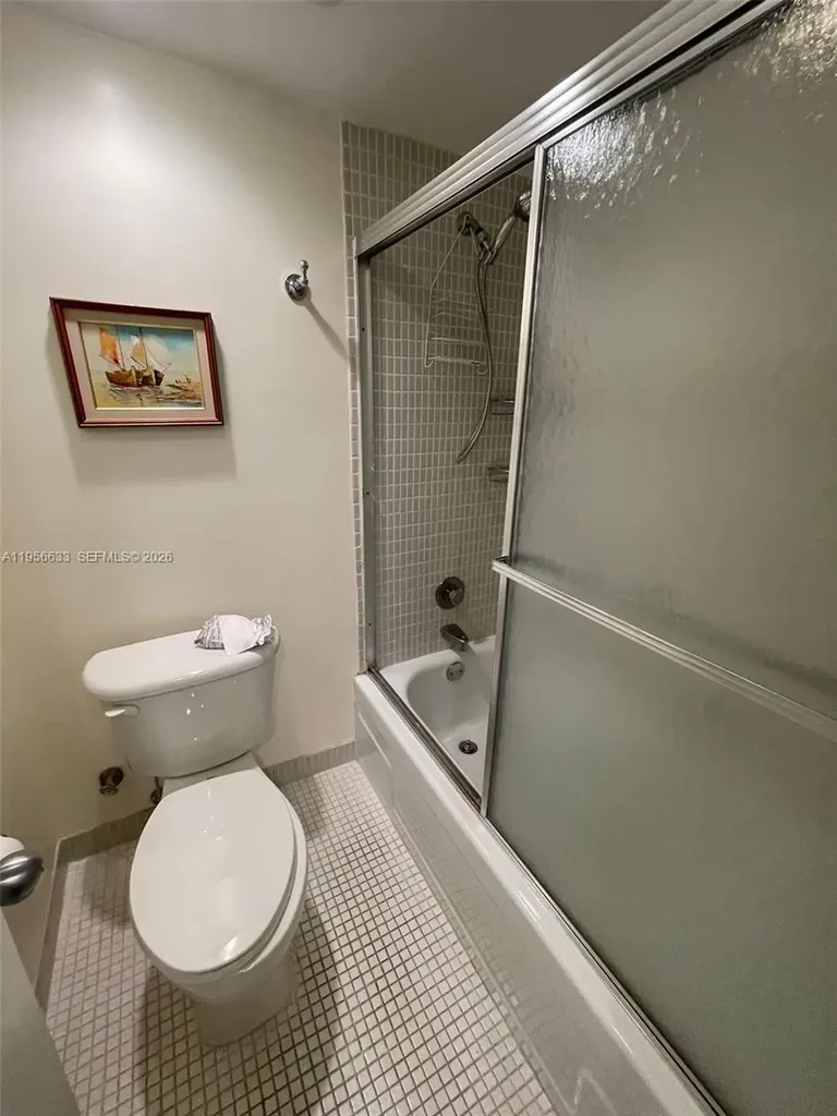 4000 N Hills Drive Hollywood FL 33021
