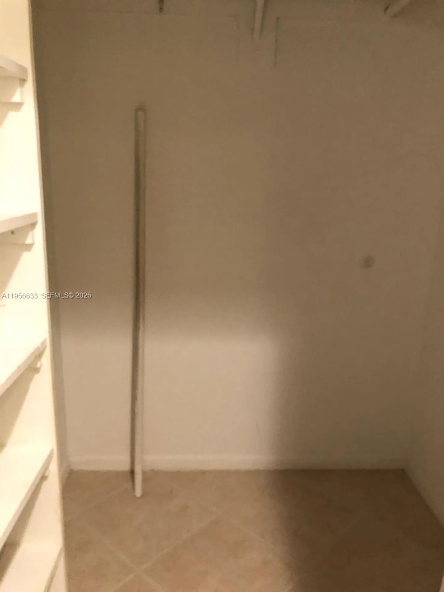 4000 N Hills Drive Hollywood FL 33021