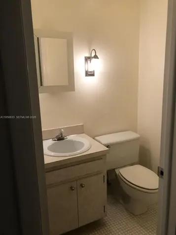 4000 N Hills Drive Hollywood FL 33021