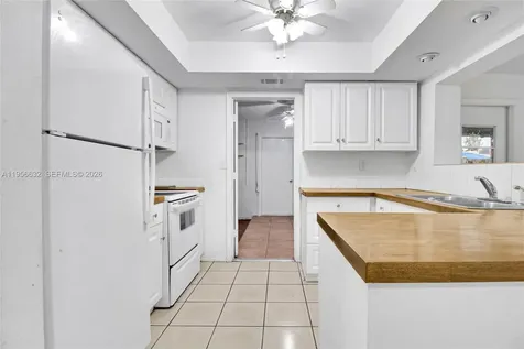5718 NW 66th Avenue Tamarac FL 33321