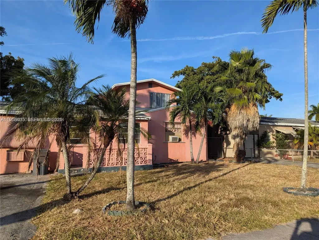1853 Taft Street Hollywood FL 33020