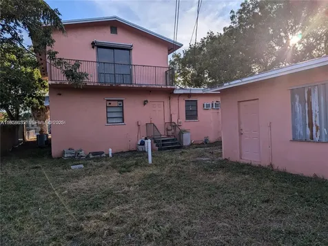 1853 Taft Street Hollywood FL 33020