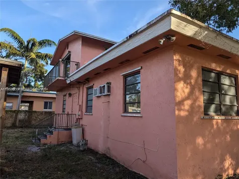 1853 Taft Street Hollywood FL 33020