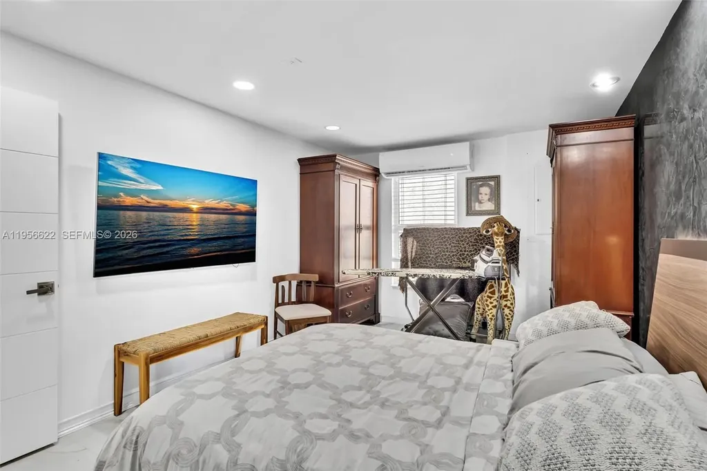 3388 SW 49th Street Hollywood FL 33312