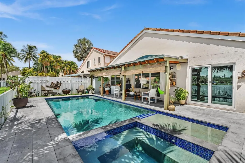 3388 SW 49th Street Hollywood FL 33312