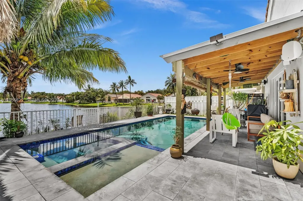 3388 SW 49th Street Hollywood FL 33312