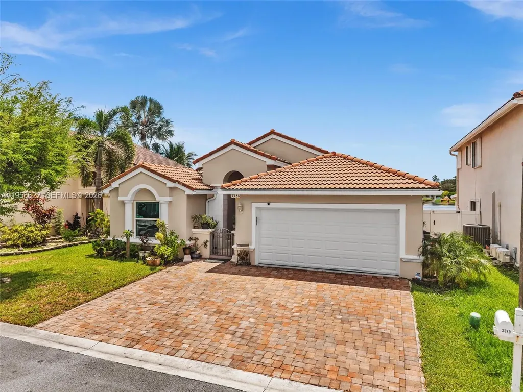 3388 SW 49th Street Hollywood FL 33312