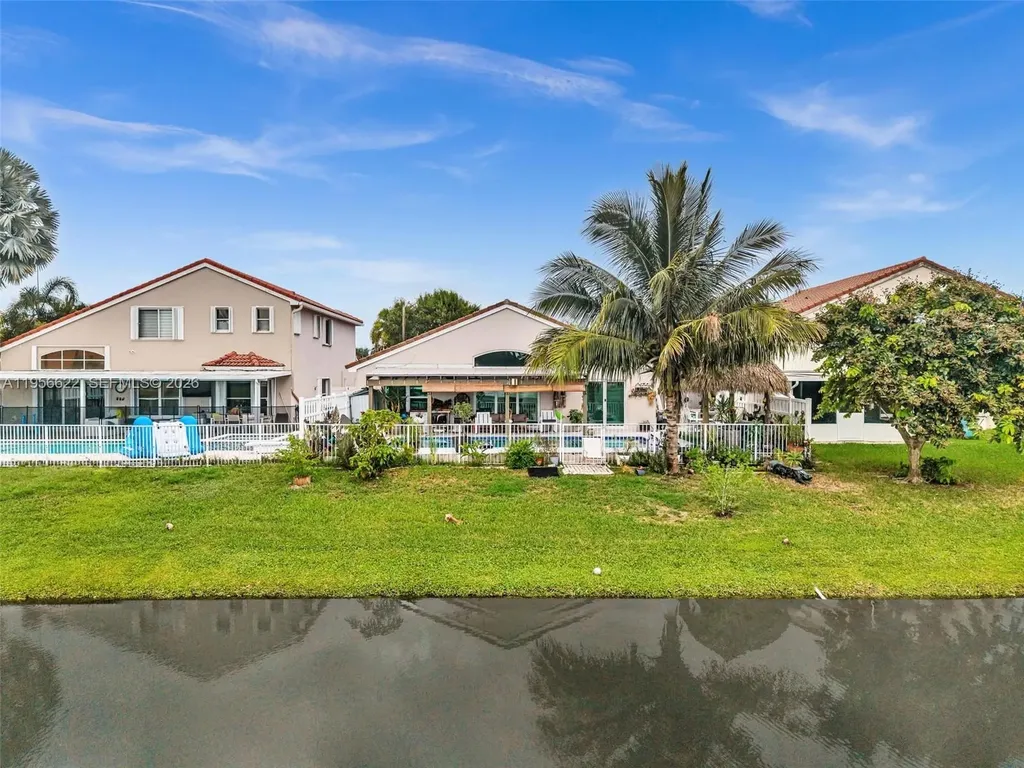 3388 SW 49th Street Hollywood FL 33312