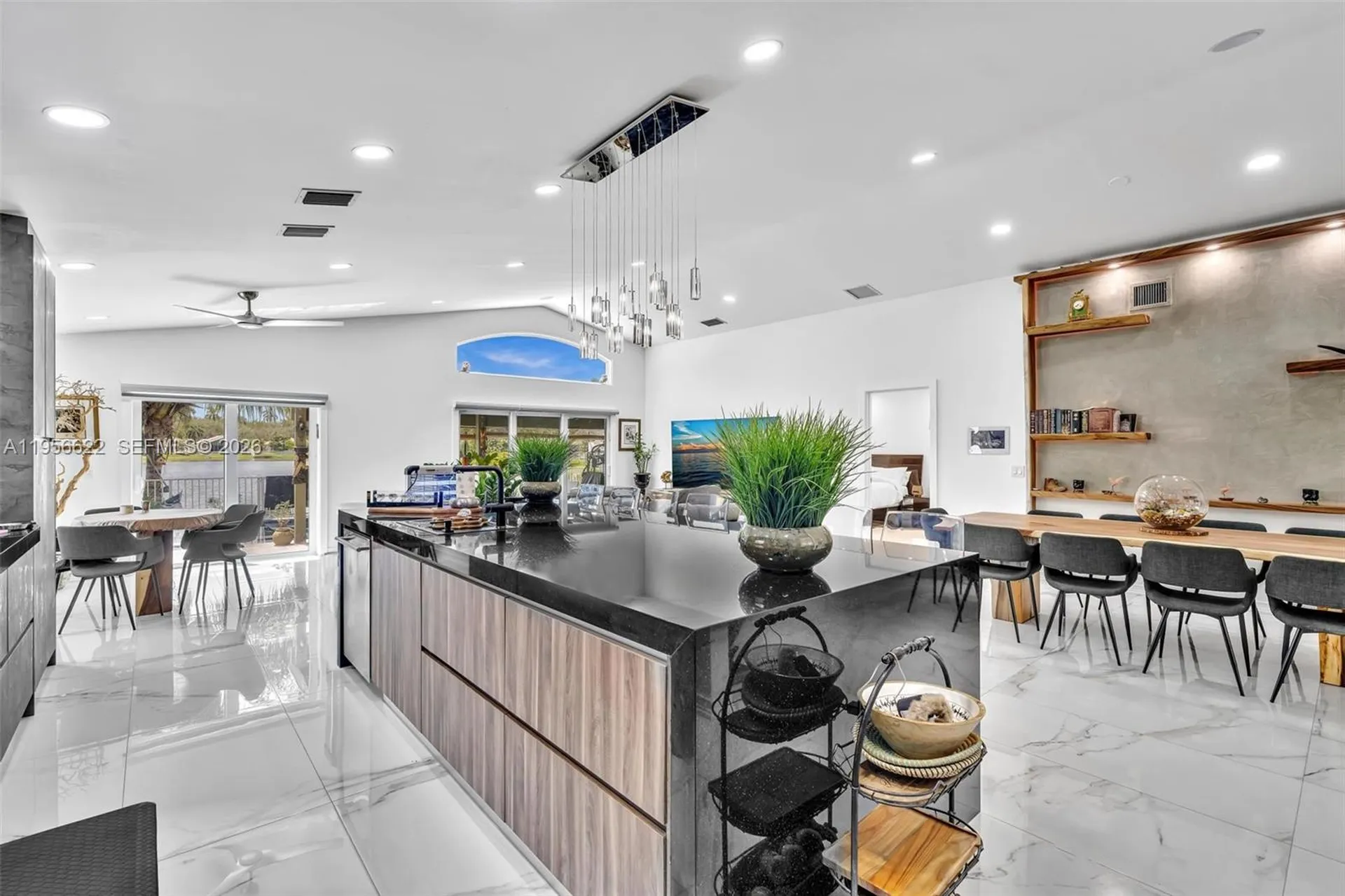 3388 SW 49th Street Hollywood FL 33312