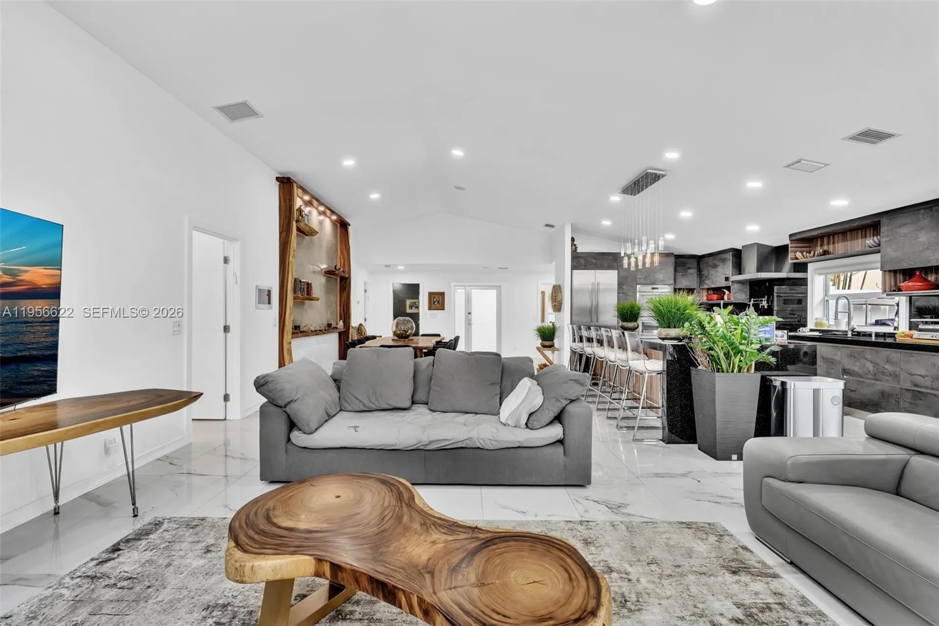 3388 SW 49th Street Hollywood FL 33312