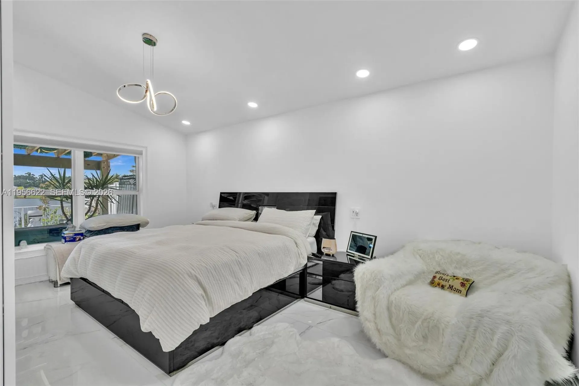 3388 SW 49th Street Hollywood FL 33312