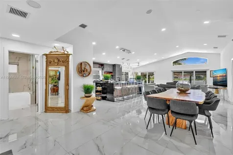 3388 SW 49th Street Hollywood FL 33312