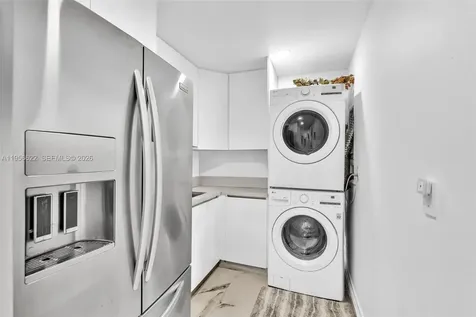 3388 SW 49th Street Hollywood FL 33312